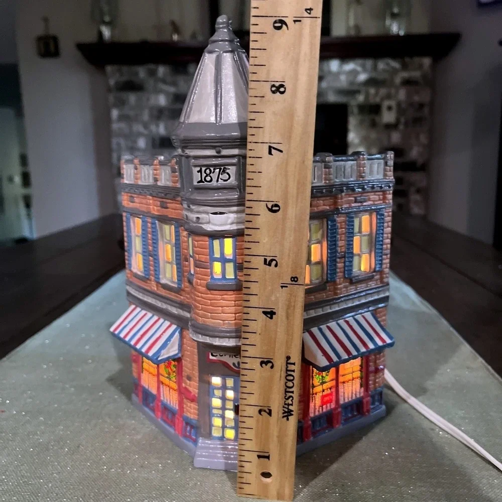 DEPT 56 Snow Village CORNER CAFE #5124-1 w/ Light~Retired